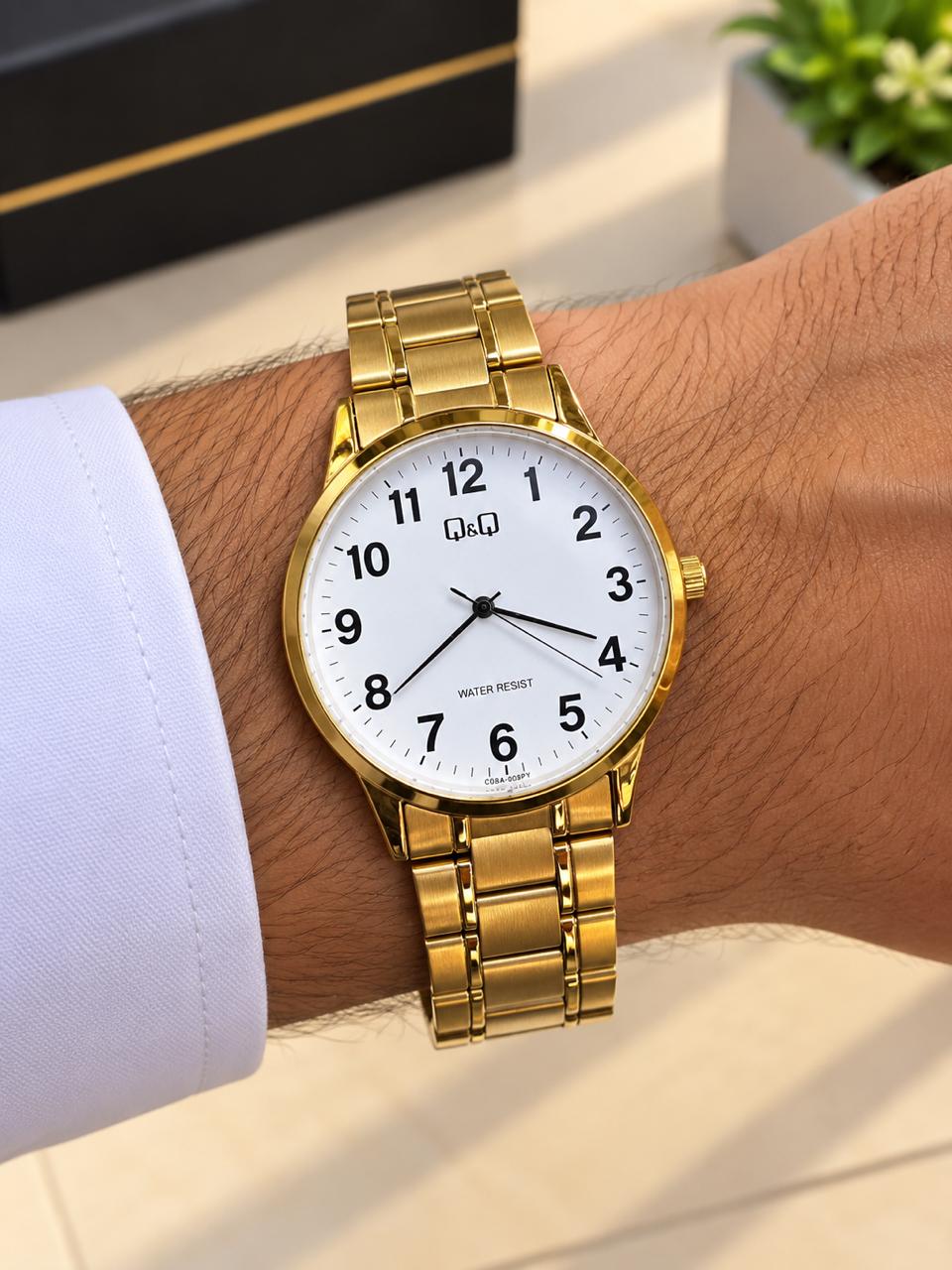 QYQ Pulso Metálico En Acero Estilo Clásico — Reloj analógico clásico (frontal)